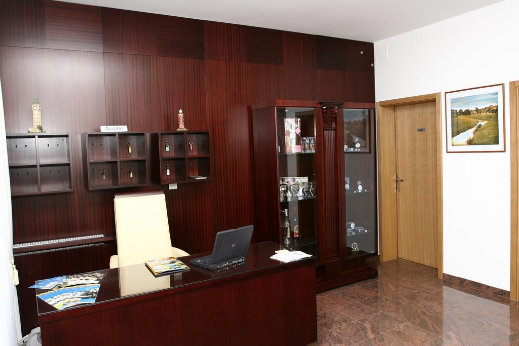 Apartmani Marbis كوبريفنيتسا المظهر الخارجي الصورة